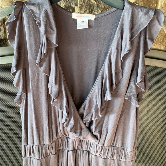 Anne’s Matthew nursing dress - Picture 2 of 3